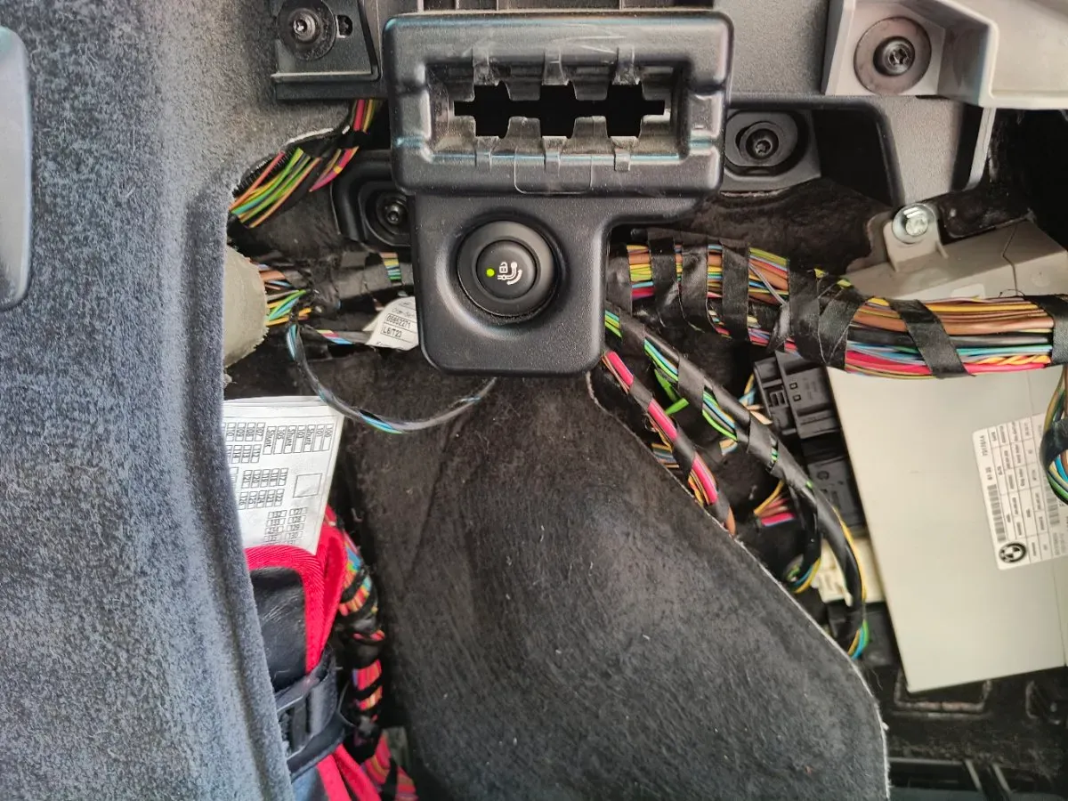 BMW 5 Series 2011 photo 3
