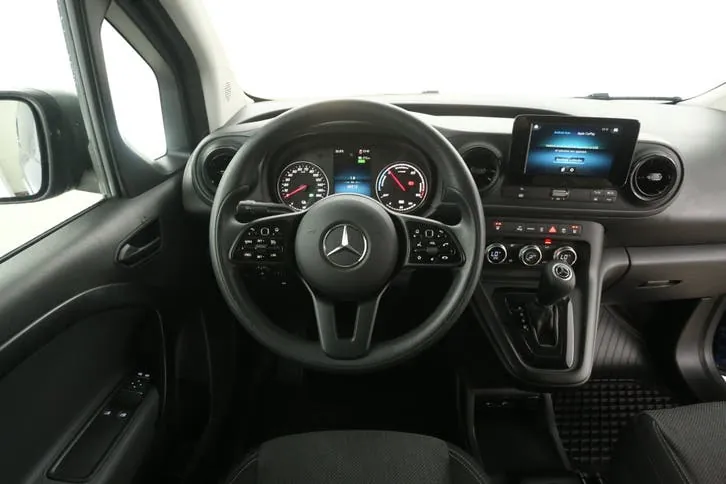 Mercedes-Benz Ecitan 2024 photo 2
