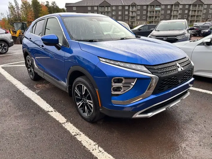 Mitsubishi Eclipse Cross 2024 photo 3