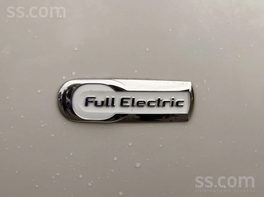 Citroen C-Zero 2012 photo 5