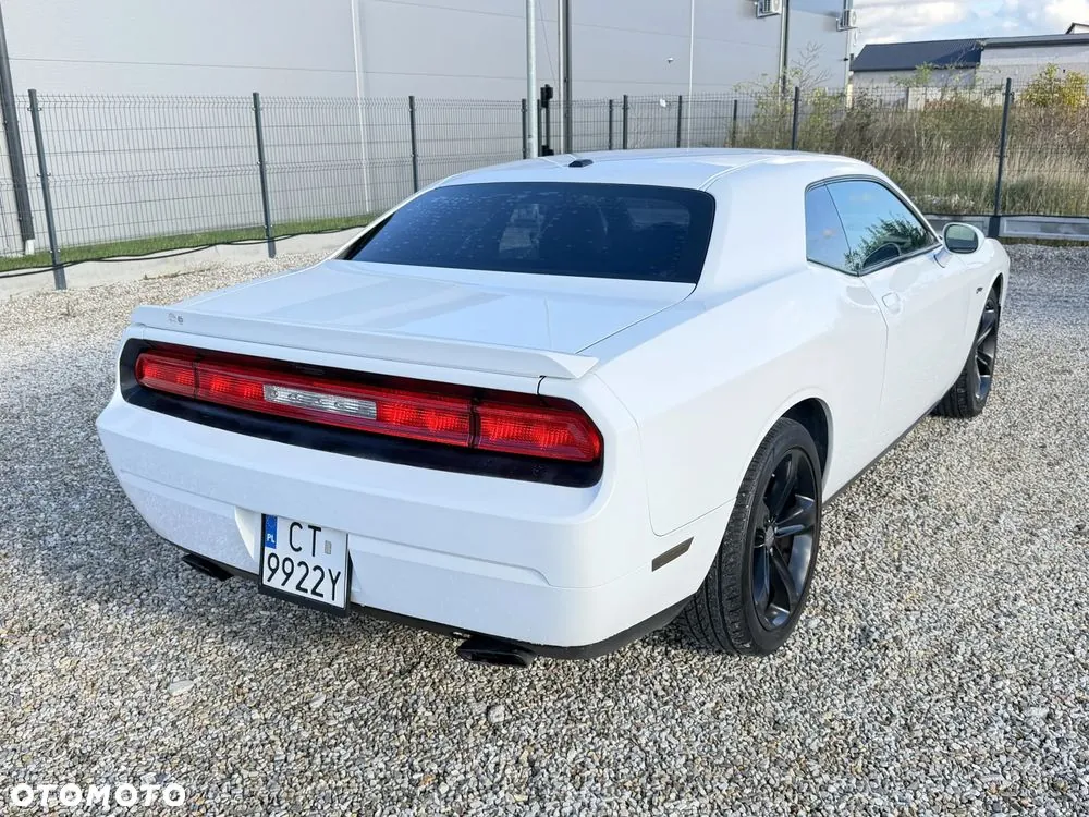 Dodge Challenger 2012 photo 4