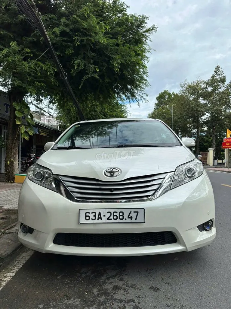 Toyota Sienna