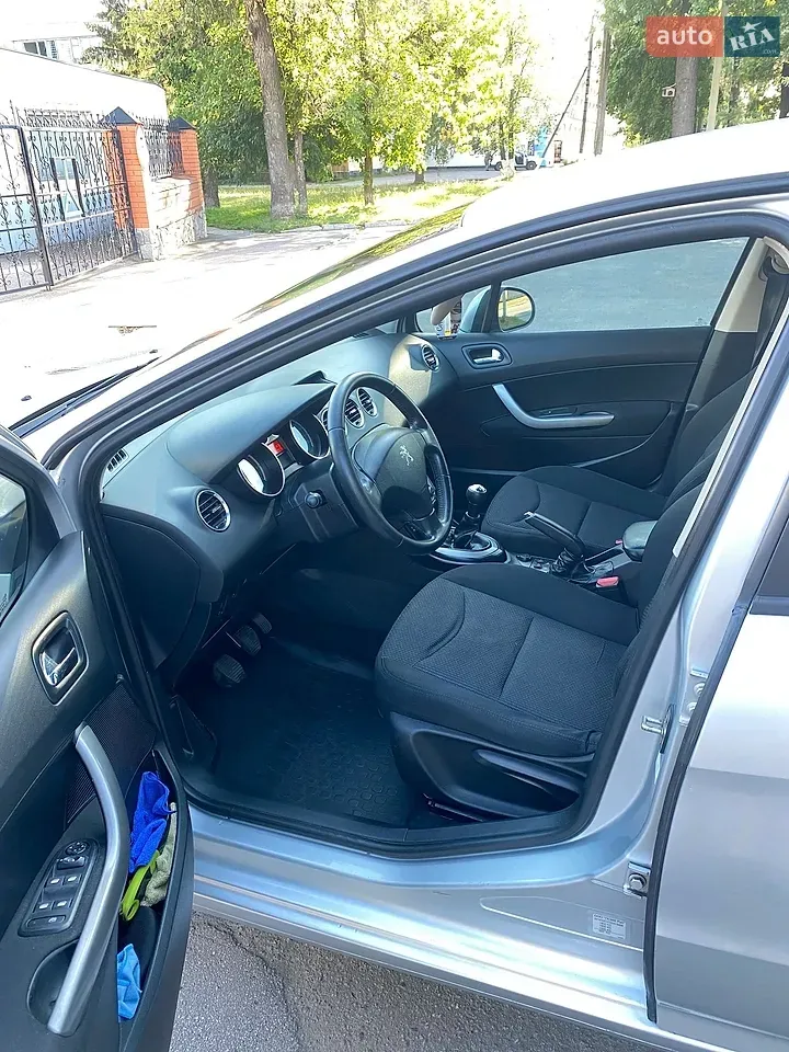 Peugeot 408 2013 photo 5