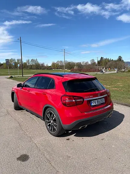 Mercedes-Benz Gla 180 2017 photo 3