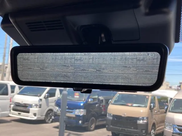Toyota Hiace 2026 photo 3