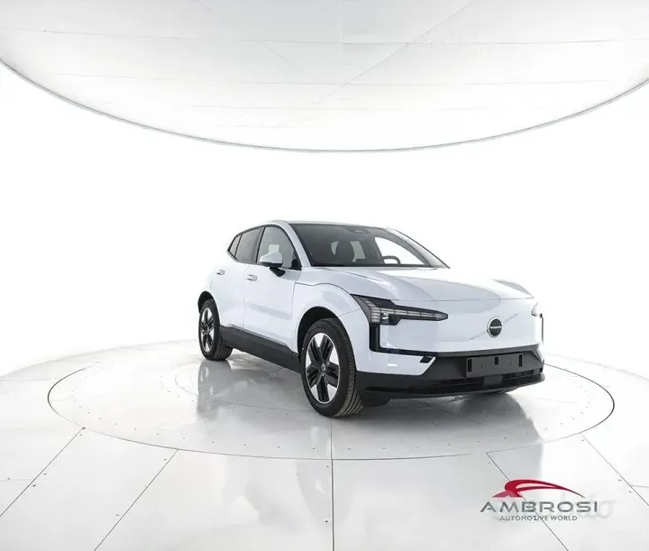 Volvo Ex30 2026 photo 2