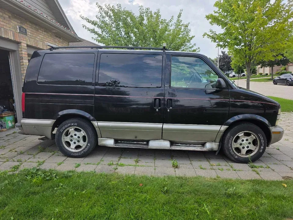 Chevrolet Astro