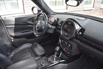 Mini Cooper S Clubman 2016 photo 2