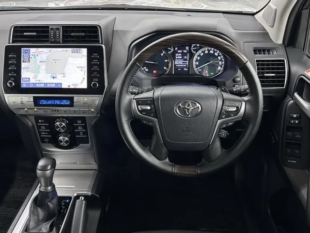 Toyota Land Cruiser Prado 2023 photo 4