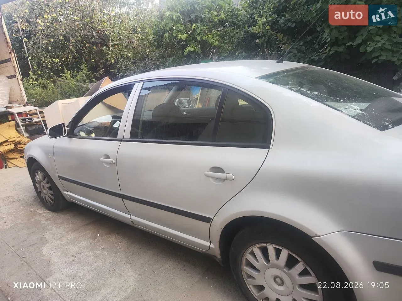 Skoda Superb 2003 photo 4