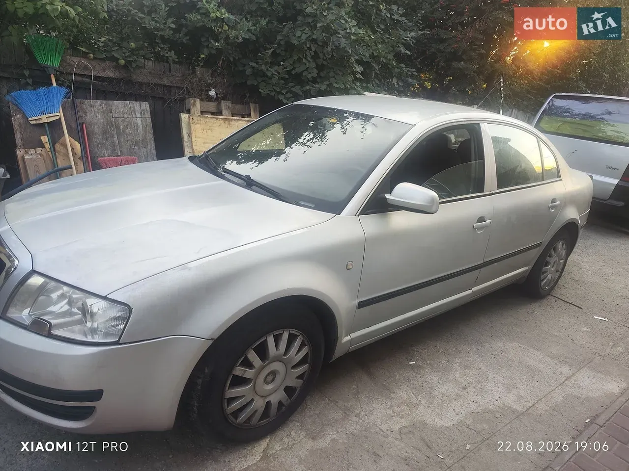 Skoda Superb 2003 photo 3