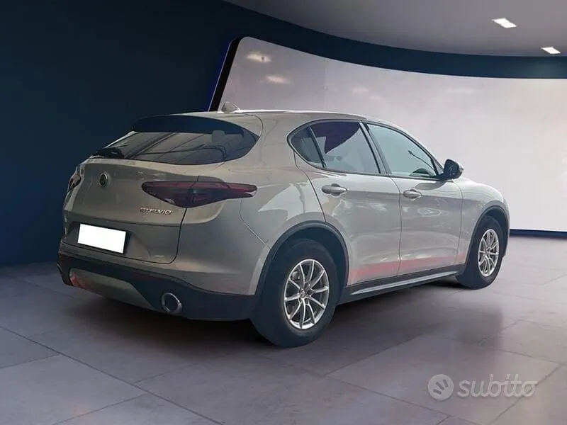Alfa Romeo Stelvio 2021 photo 4