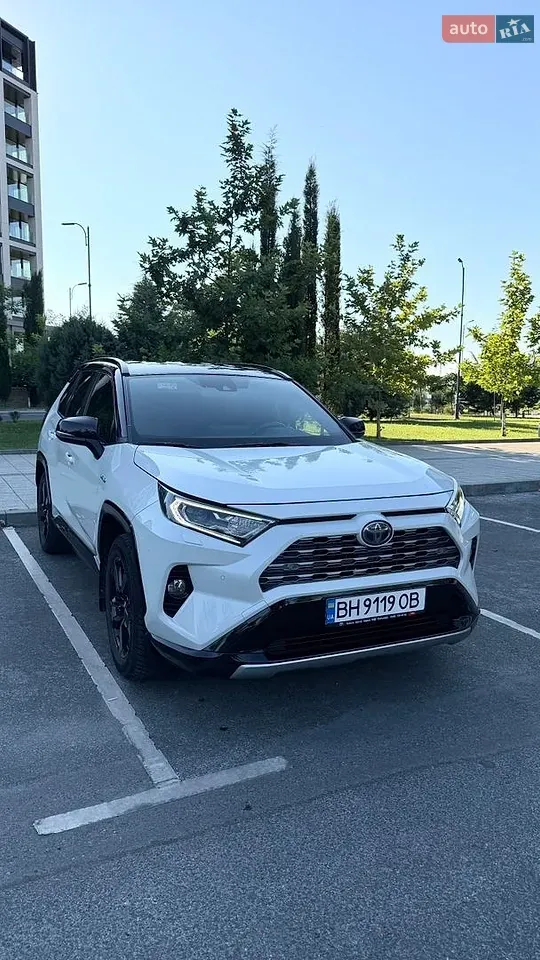 Toyota Rav4 2019 photo 2