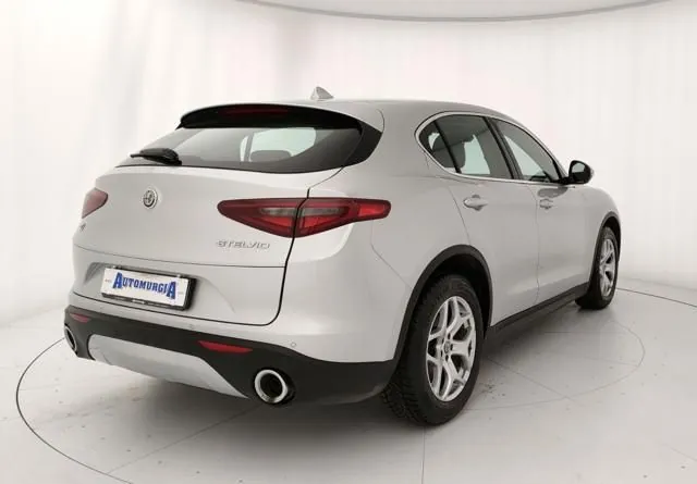 Alfa Romeo Stelvio 2020 photo 3