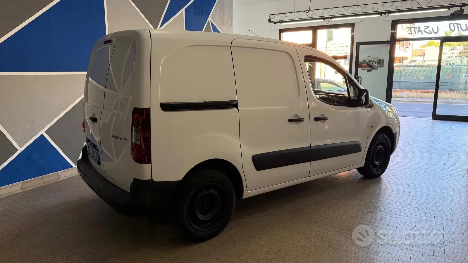 Peugeot Partner 2013 photo 4