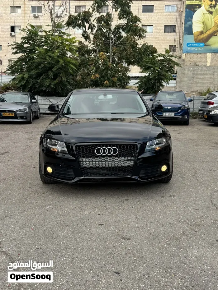 Audi A4 2012 photo 2