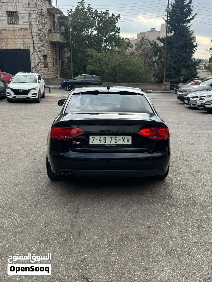 Audi A4 2012 photo 4