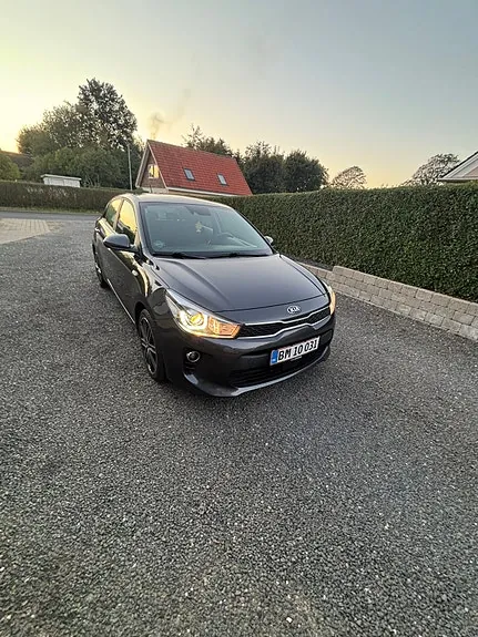 Kia Rio 2017 photo 2