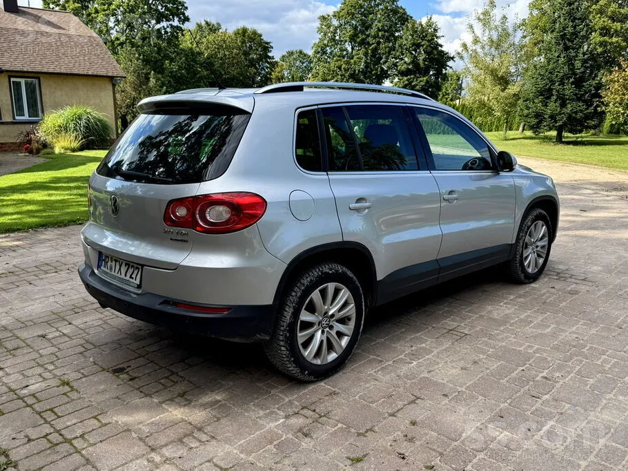 Volkswagen Tiguan 2011 photo 4
