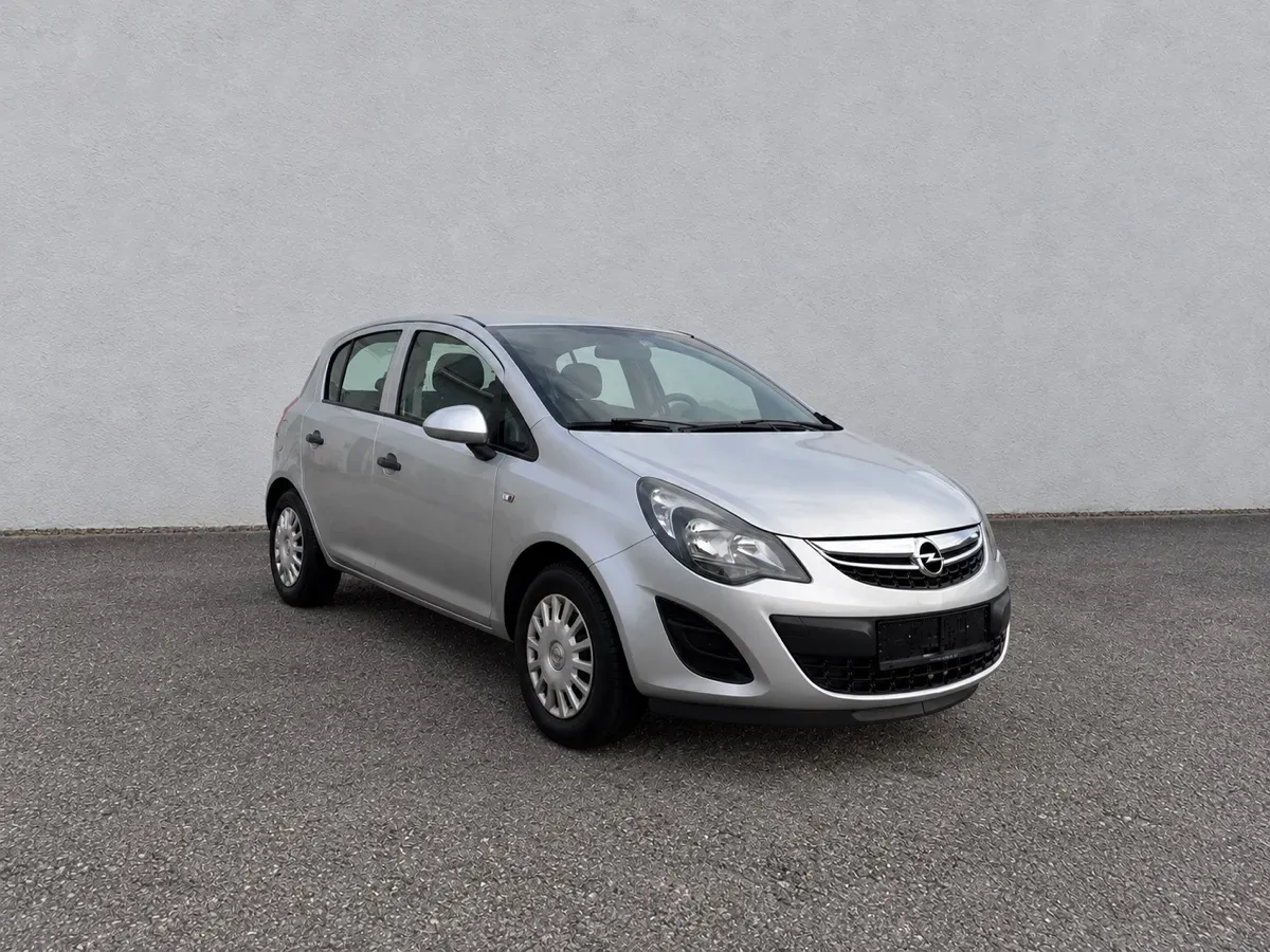 Opel Corsa 2014 photo 2