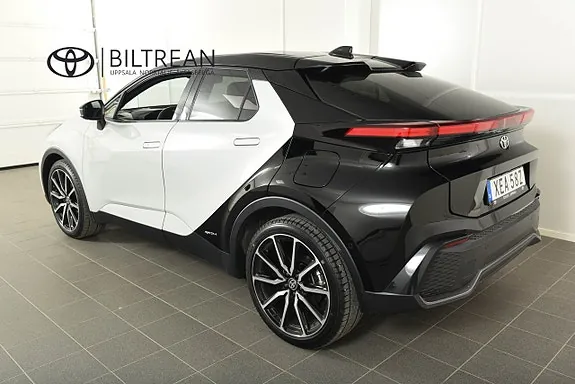 Toyota C-Hr 2024 photo 2