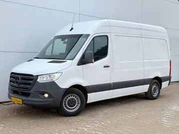 Mercedes-Benz Sprinter 319