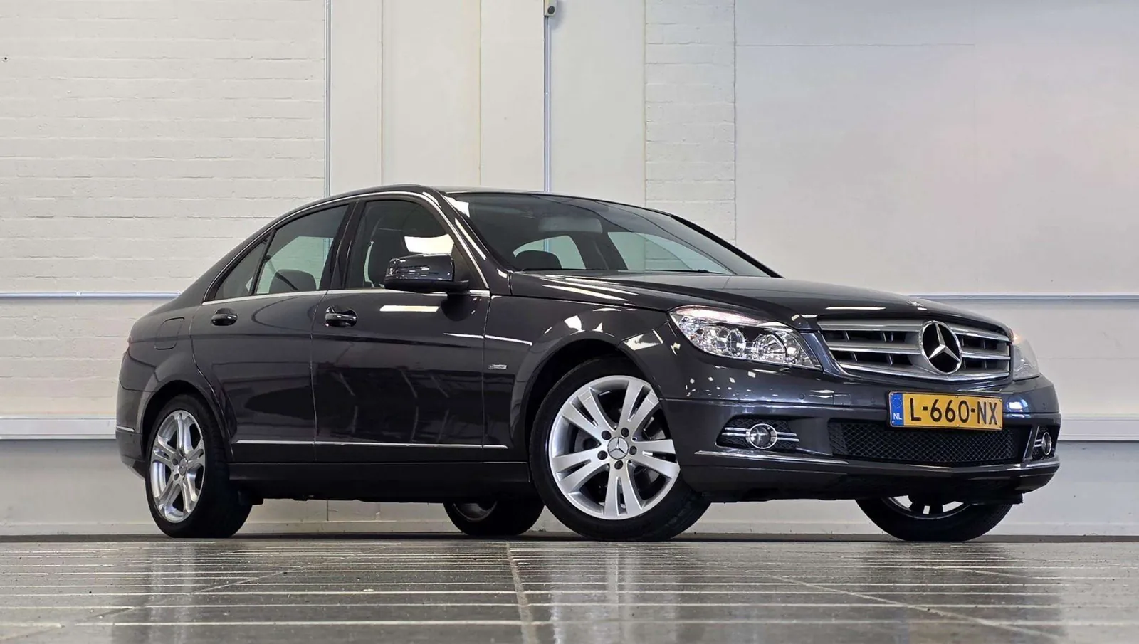 Mercedes-Benz C 180 Cgi 2011 photo 2