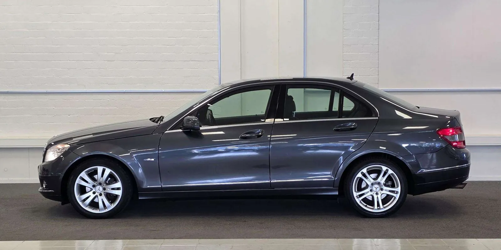 Mercedes-Benz C 180 Cgi 2011 photo 5