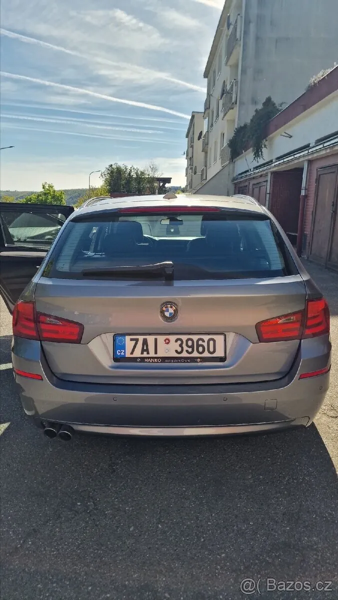 BMW 520D 2012 photo 2