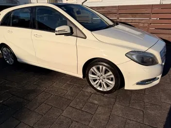 Mercedes-Benz B 180 2015 photo 4