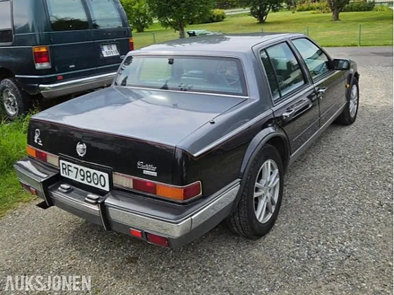 Cadillac Seville 1988 photo 4