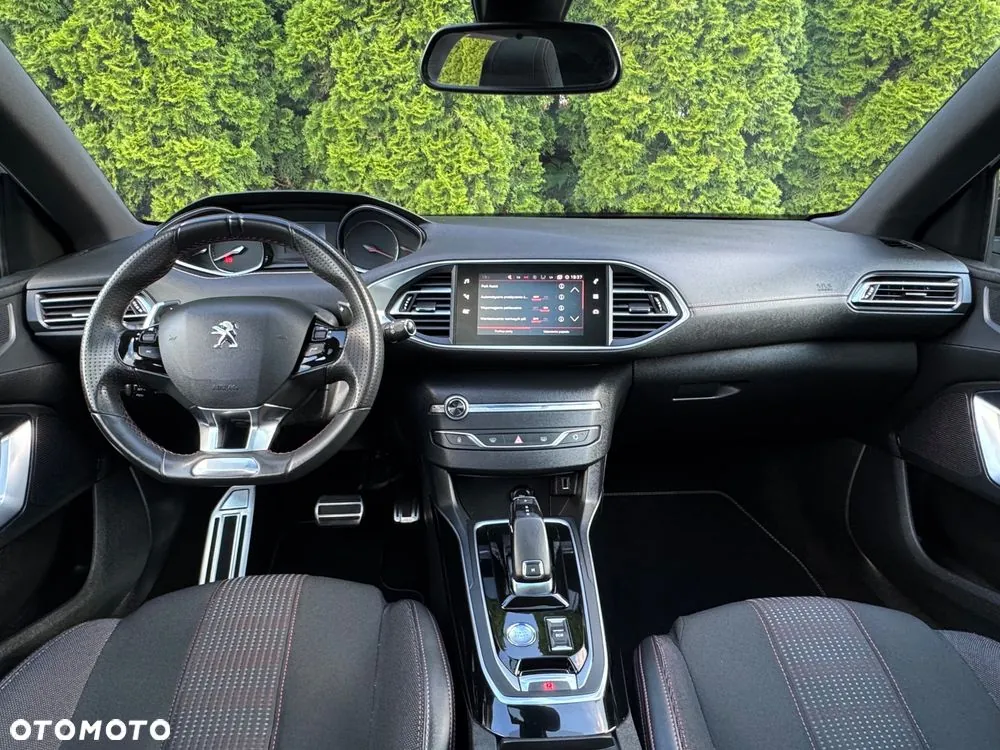 Peugeot 308 2019 photo 4
