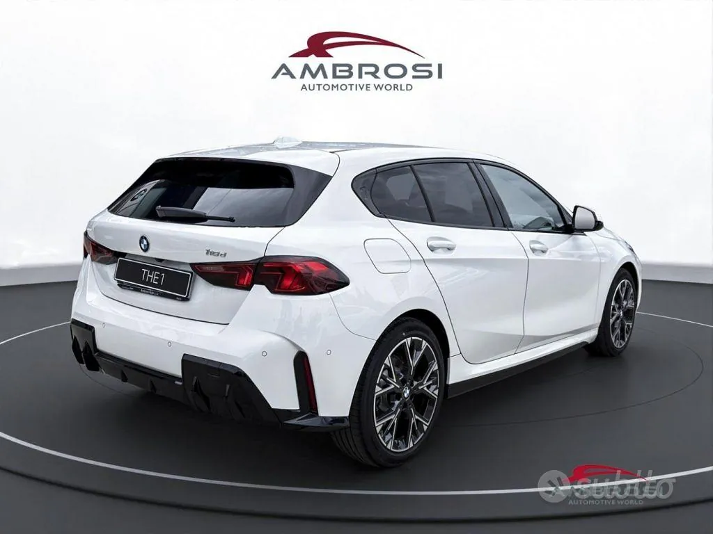 BMW 1 Series 2026 photo 3