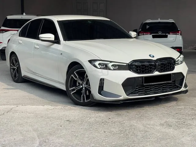 BMW 320I