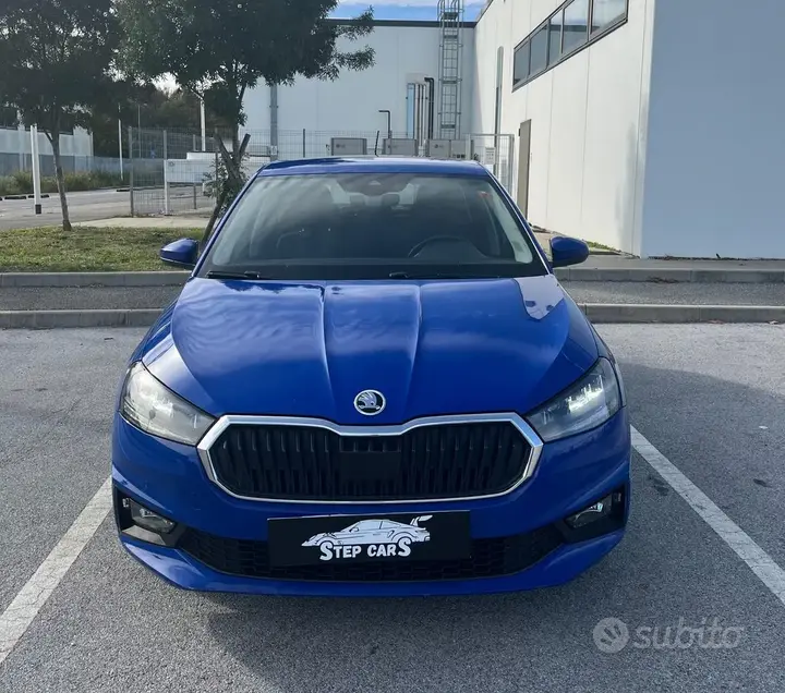 Skoda Fabia 2022 photo 2