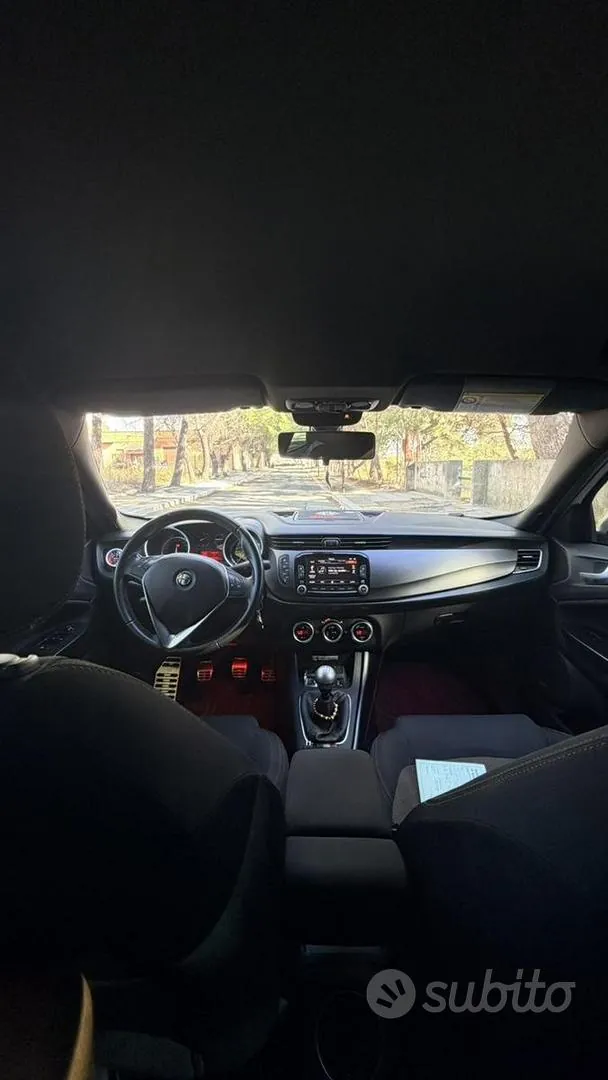 Alfa Romeo Giulietta 2014 photo 5