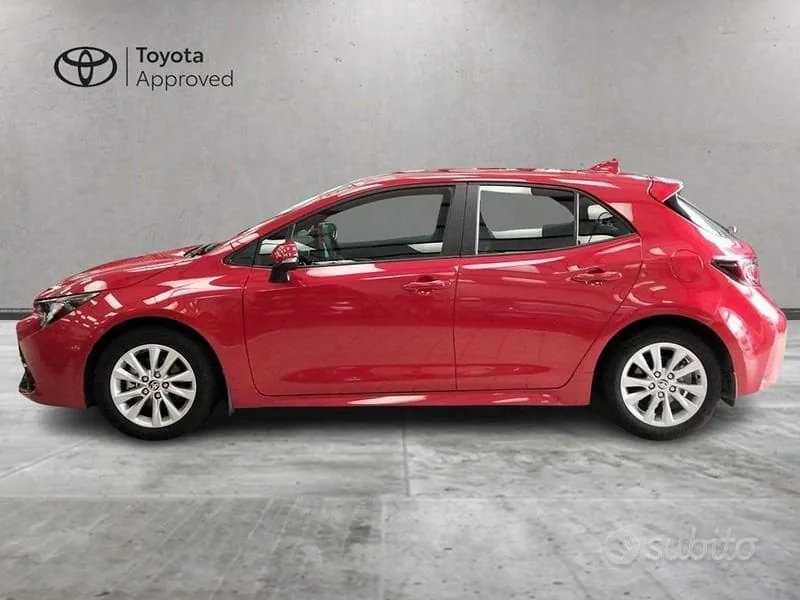 Toyota Corolla 2023 photo 3