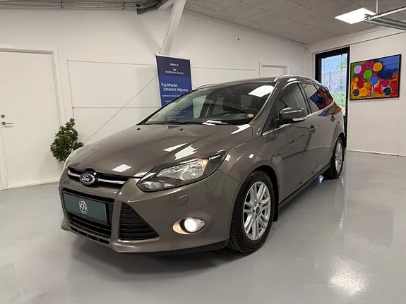 Ford Focus 2013 photo 4