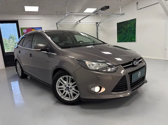 Ford Focus 2013 photo 3