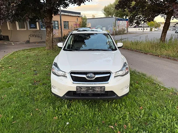 Subaru Xv 2012 photo 4
