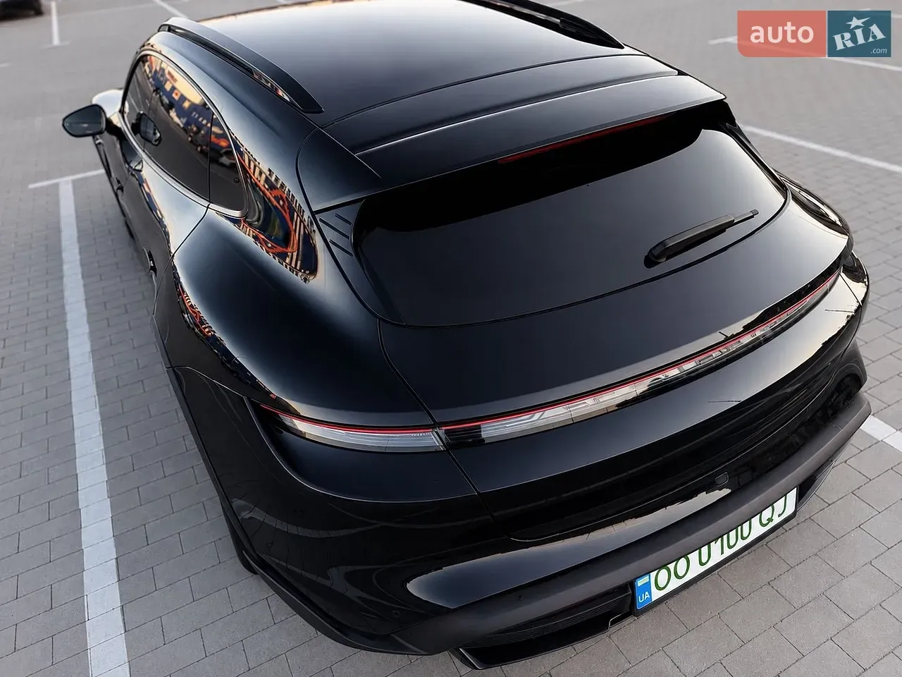 Porsche Taycan Cross Turismo 2022 photo 4