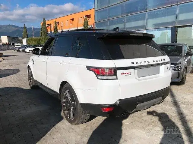 Land Rover Range Rover Sport 2017 photo 4