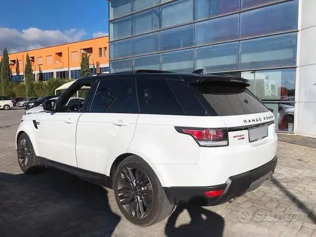 Land Rover Range Rover Sport 2017 photo 5