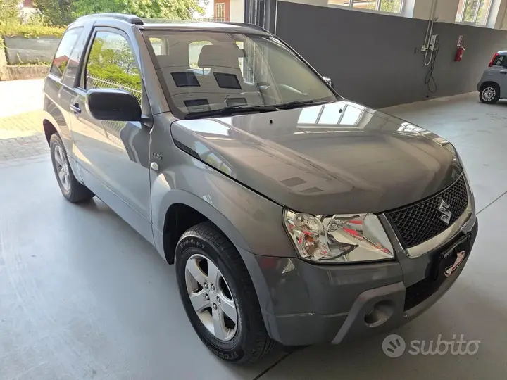 Suzuki Grand Vitara 2008 photo 2