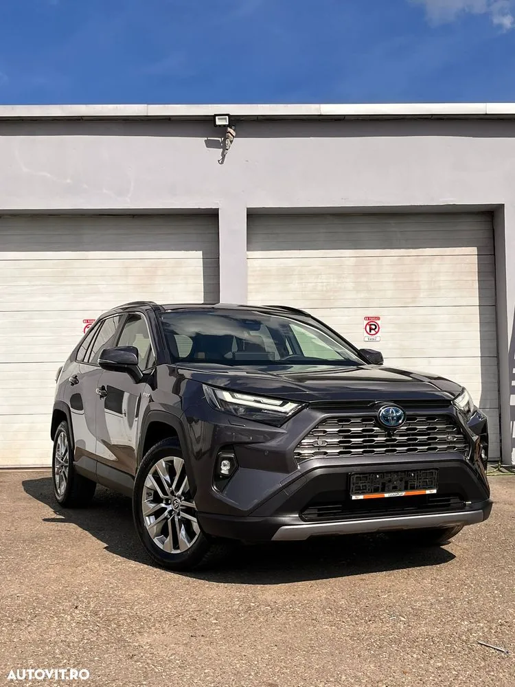 Toyota Rav4 2024 photo 2