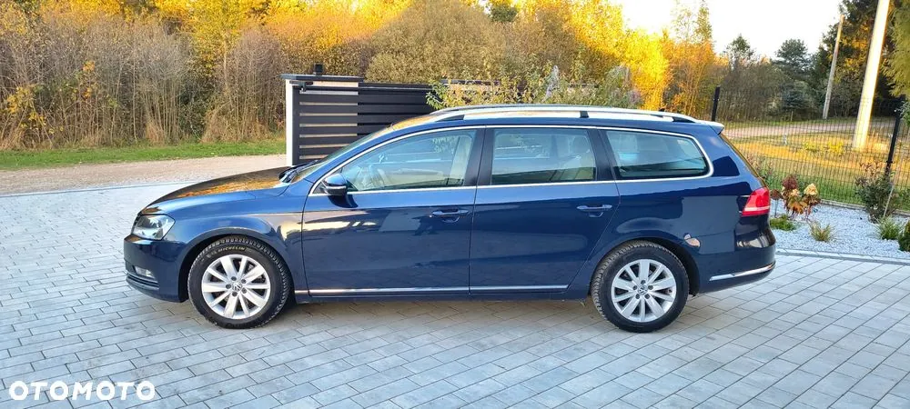 Volkswagen Passat 2011 photo 4
