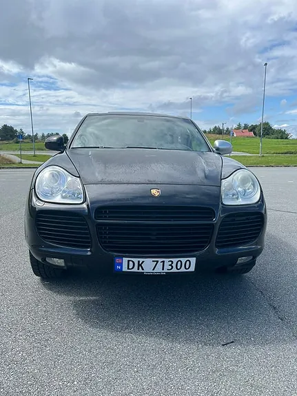Porsche Cayenne 2004 photo 2