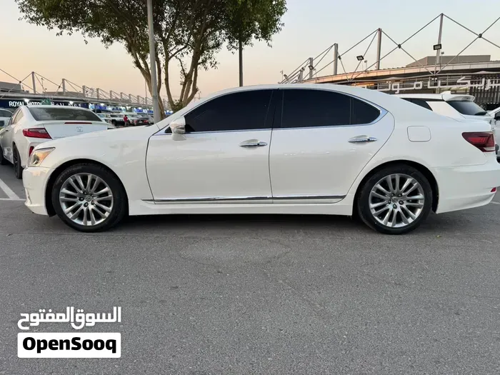 Lexus Ls 2015 photo 3