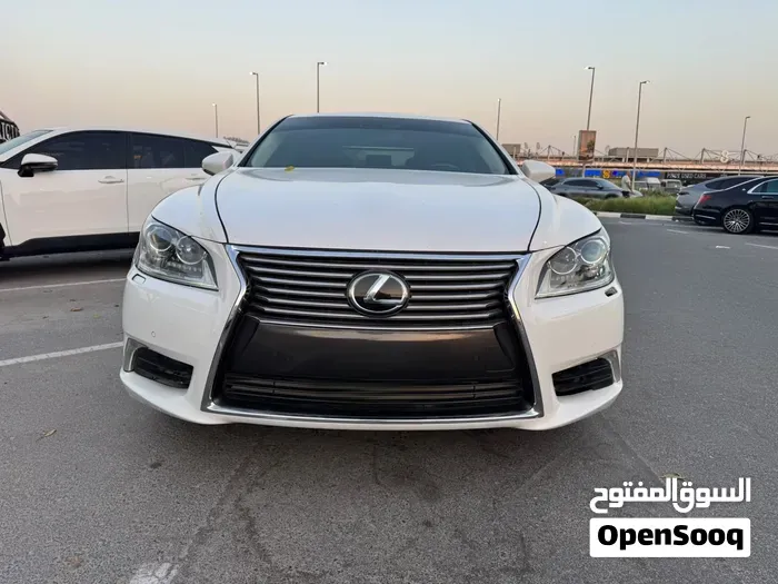 Lexus Ls 2015 photo 2