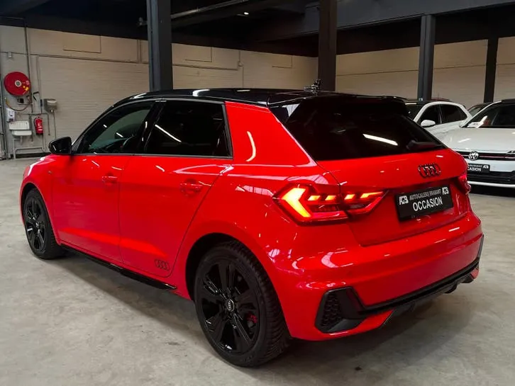 Audi A1 Sportback 2019 photo 2